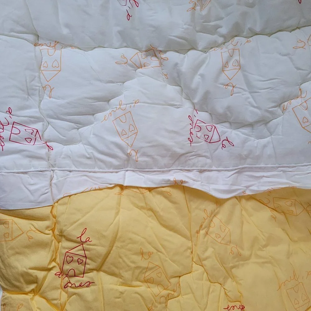 Full Size Pillow Case & Quilted Comforter Blanket House Color Block Yellow Ivory